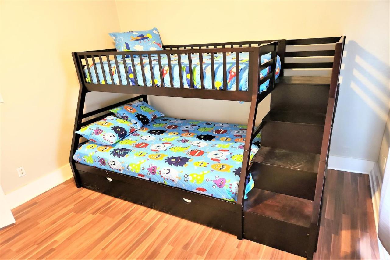 Casaazul-2605A-Couples Retreat By Beach & Pleasure Pier 1 Block Away- 2Bed 2Bath- 7 Minutes To Cruise Terminal Галвестън Екстериор снимка
