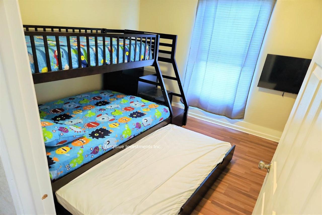 Casaazul-2605A-Couples Retreat By Beach & Pleasure Pier 1 Block Away- 2Bed 2Bath- 7 Minutes To Cruise Terminal Галвестън Екстериор снимка